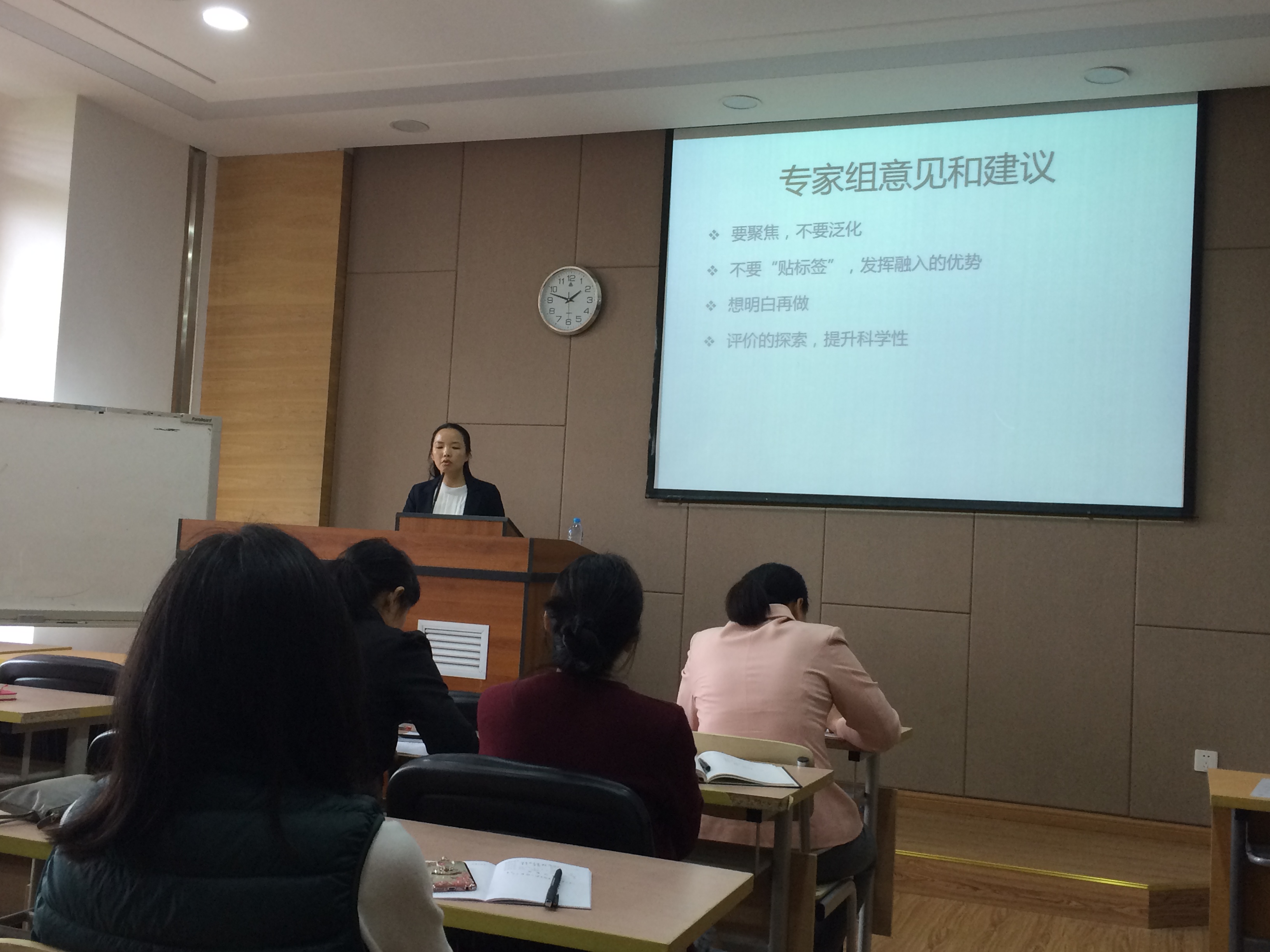 AV视频与中药AV视频